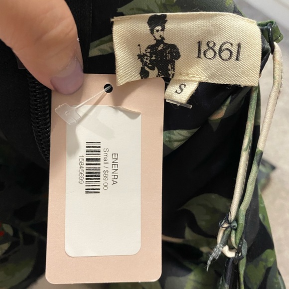 Boutique 1861 Enenra Dress - Picture 4 of 5